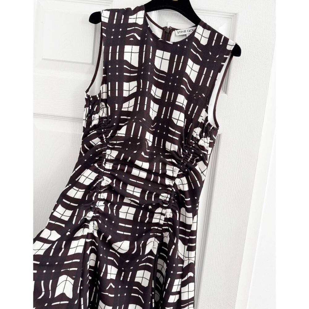 Stine Goya Gathered Midi Dress in Burgundy Checkered Wave, size Small - Picture 4 of 8